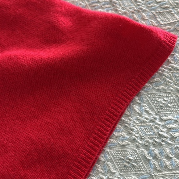 SALE❗️Red Sleeveless 100% Cashmere Knit Top - Picture 4 of 6